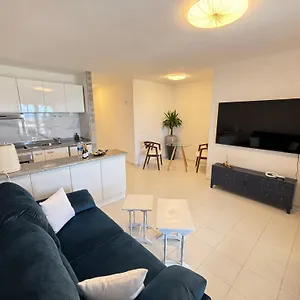 Sapphire Apartment